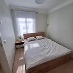 Cozy Near Bus Station Pärnu
