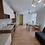 Apartamento Cozy Near Bus Station *